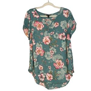 Torrid teal green floral cap sleeve blouse. Size‎ 00 (M-L)